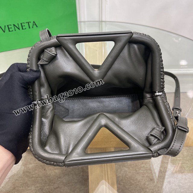 Bottega veneta高端女包 8546B BV寶緹嘉2021包包最新triangle倒三角手提單肩斜挎包三角包  gxz1279
